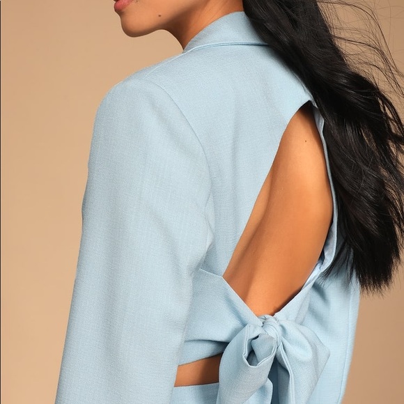 Lulu’s Spring Into It Dusty Blue Tie-Back Cropped Blazer - Picture 2 of 3